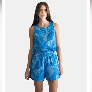 Las Surenas Life in Colors Short in blue size Small NWTS